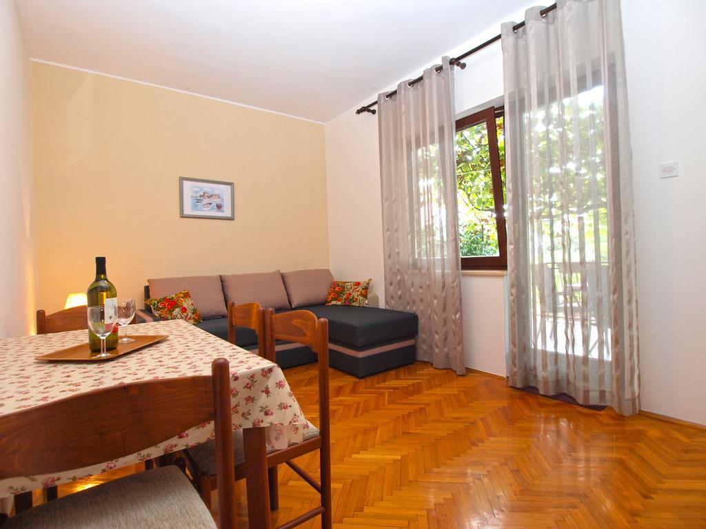 Apartments Angela 1001 Fažana Exterior foto